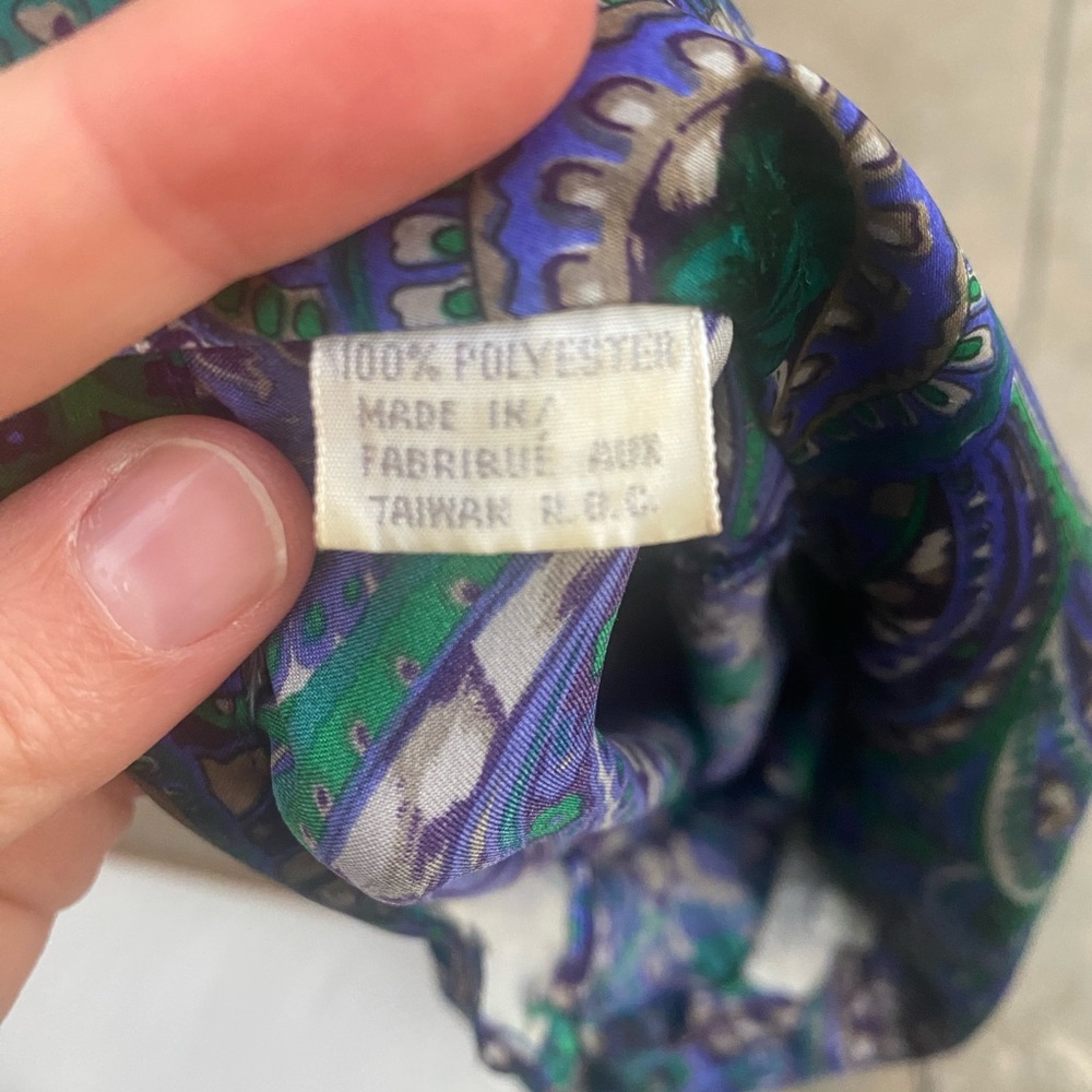 Vintage Anne Klein blouse size small - Picture 7 of 8